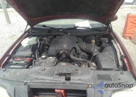 2003 Lincoln Town Car Cartier z USA, uszkodzony, nr VIN 1LNHM83W33Y631168